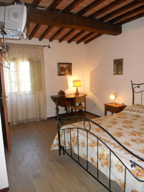 Podere Pian Dei Gelsi Volterra Kamer foto