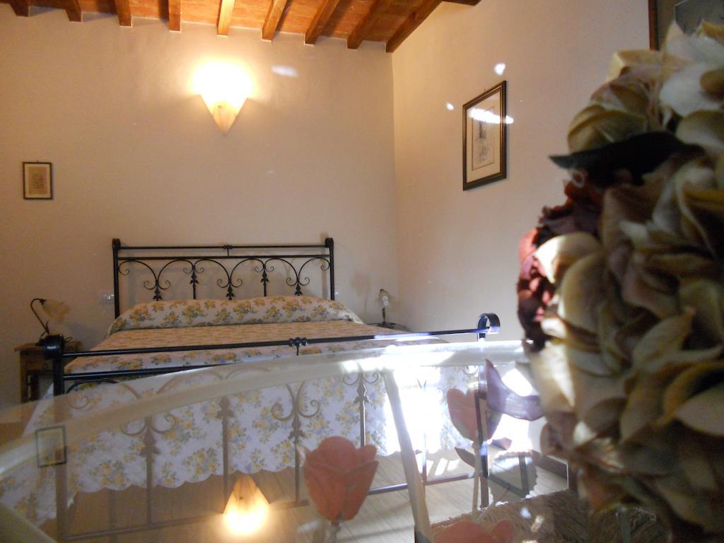 Podere Pian Dei Gelsi Volterra Kamer foto